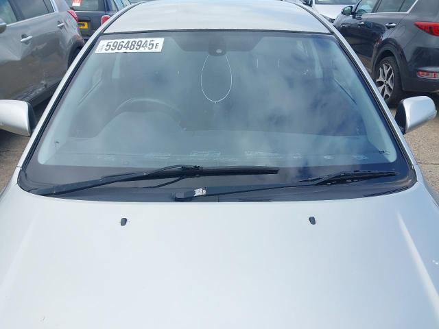 2006 TOYOTA AVENSIS T3