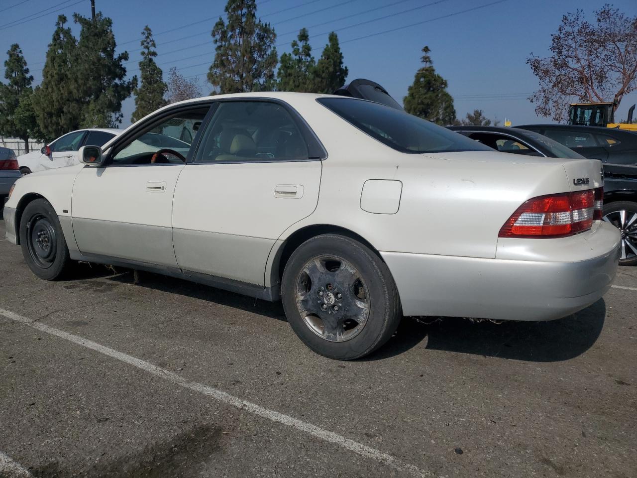 LEXUS ES300 2001 VIN JT8BF28G510312898 photo 2