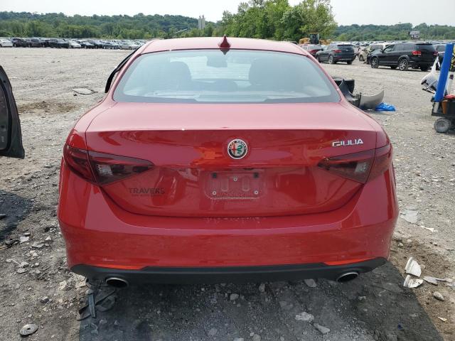  ALFA ROMEO GIULIA 2018 Червоний