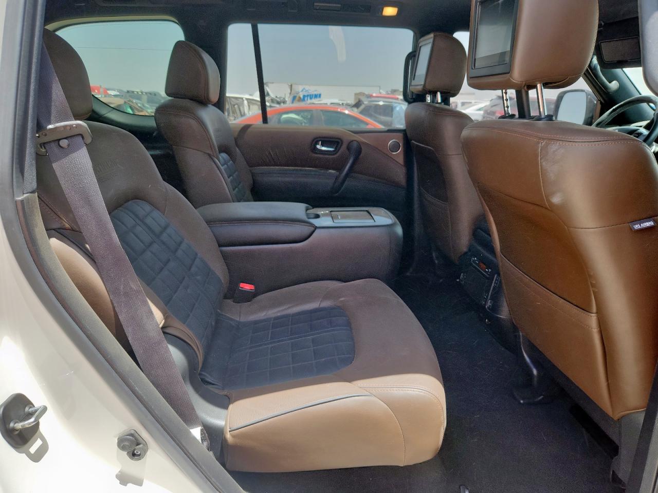 2018 Nissan Armada Platinum VIN: JN8AY2NF1J9333024 Lot: 61409015