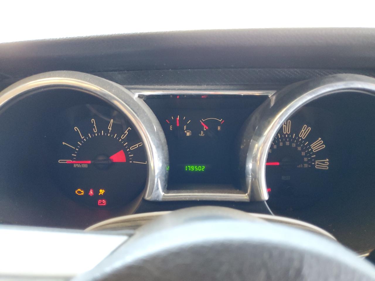 2006 Ford Mustang VIN: 1ZVFT80N565196196 Lot: 62432655