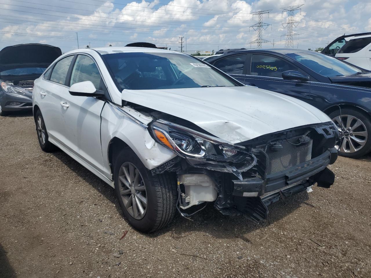 HYUNDAI SONATA 2019 VIN 5NPE24AF3KH745356 photo 4