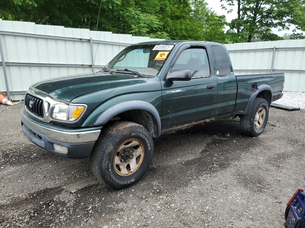 2001 Toyota Tacoma Xtracab للبيع في Center Rutland، VT - Biohazard/Chemical