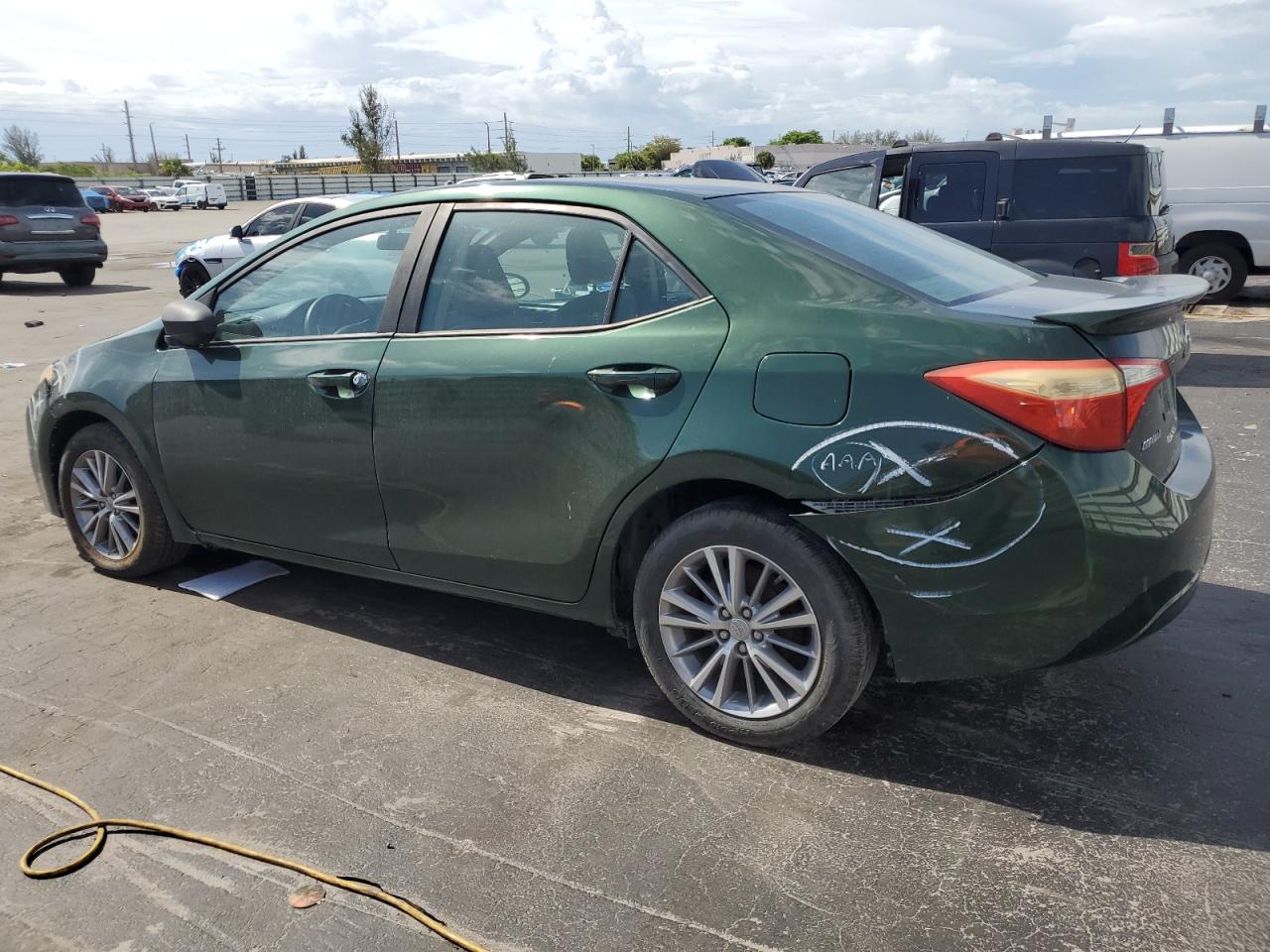 TOYOTA COROLLA 2014 VIN 5YFBURHE9EP017605 фото 2