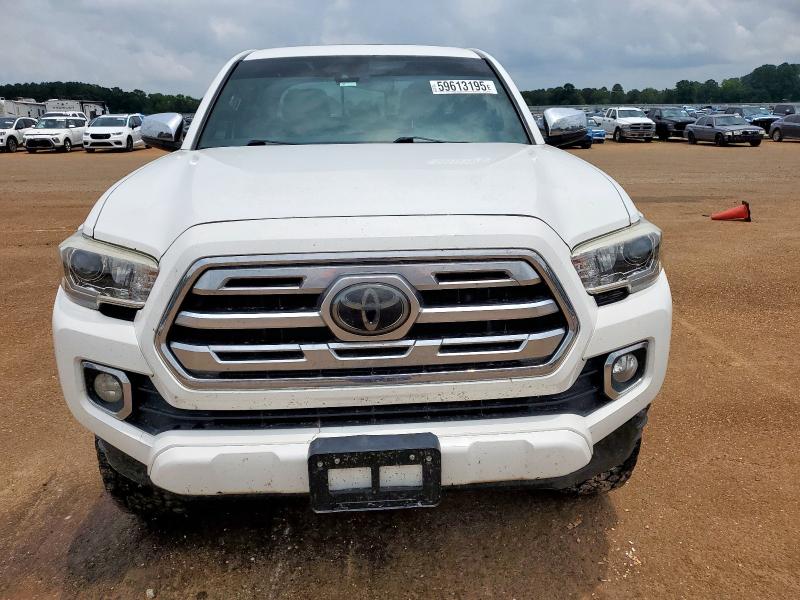  TOYOTA TACOMA 2018 Білий