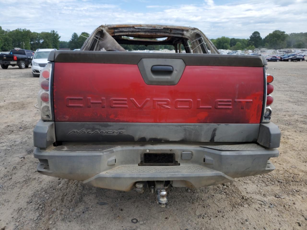 2002 Chevrolet Avalanche C1500 VIN: 3GNEC13T62G135417 Lot: 60725575