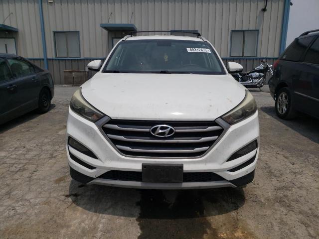  HYUNDAI TUCSON 2017 Білий