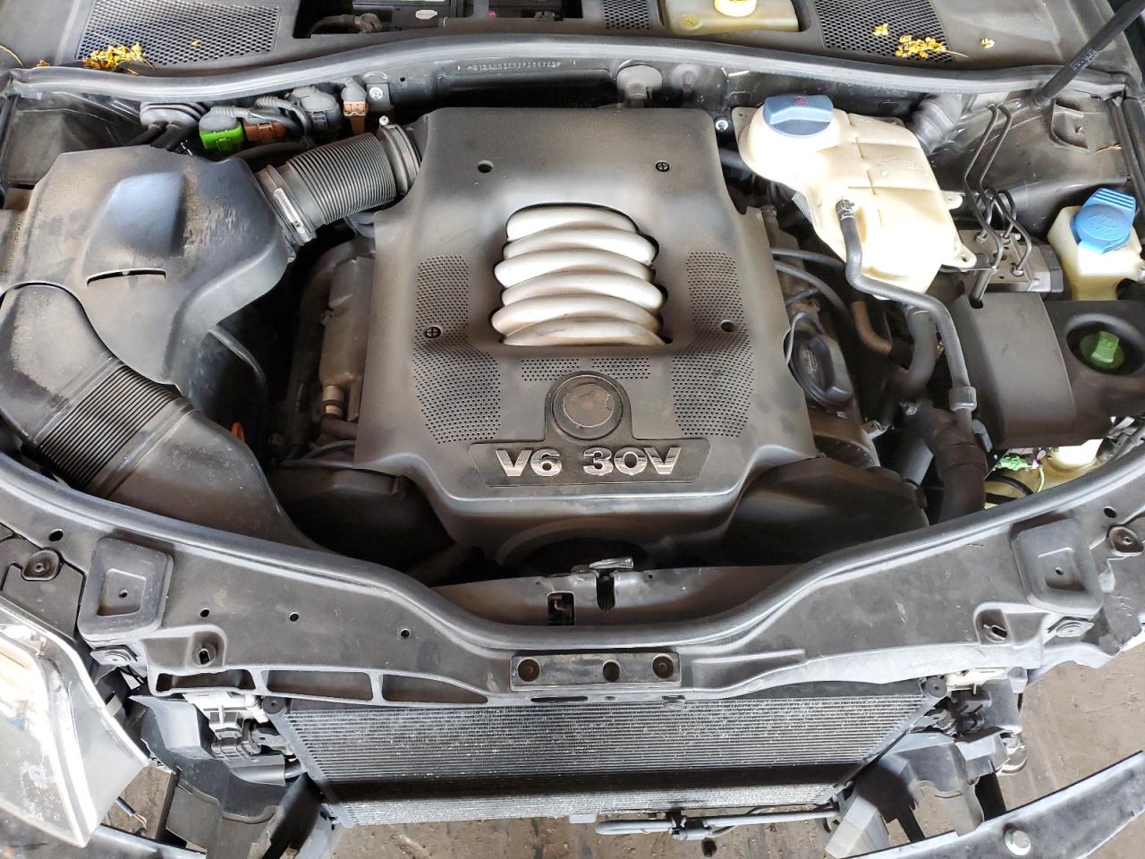 2002 Volkswagen Passat Glx VIN: WVWRH63B92P238729 Lot: 62514415