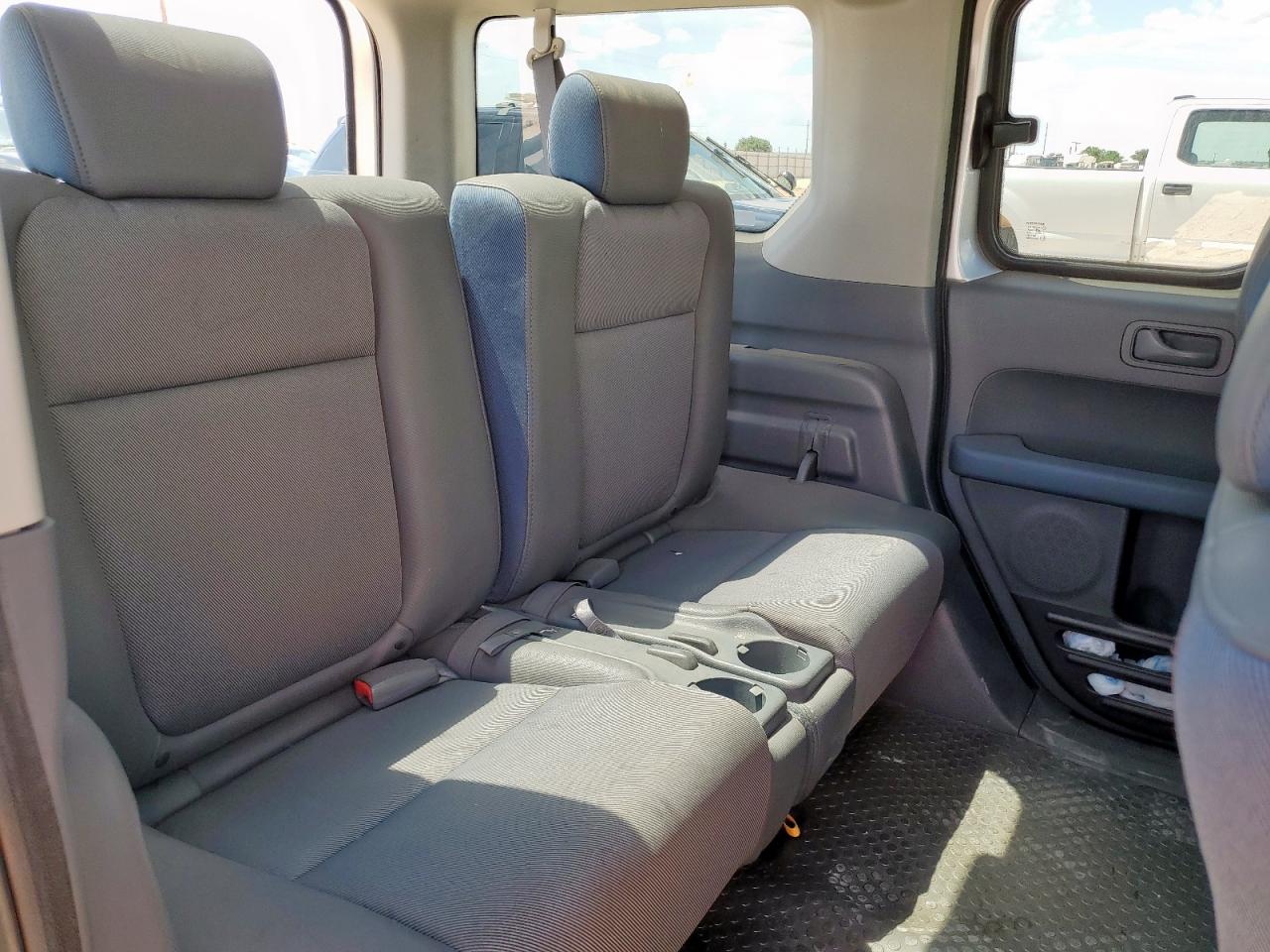 2003 Honda Element Ex VIN: 5J6YH28503L018549 Lot: 62173245