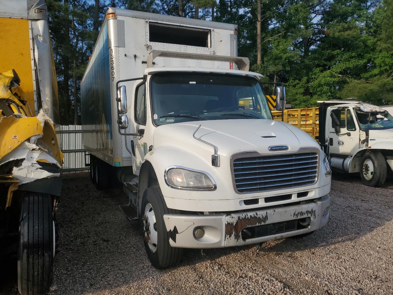 FREIGHTLINER ALL OTHER 2015 VIN 1FVHCYCY0FHGN3780 photo 4