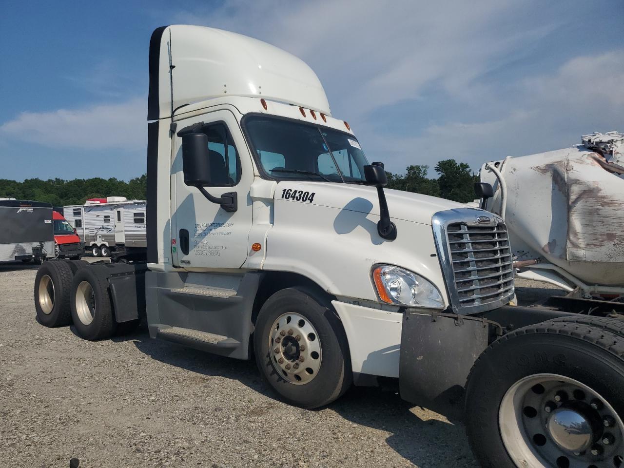 FREIGHTLINER ALL OTHER 2015 VIN 1FUGGED56FLGC1965