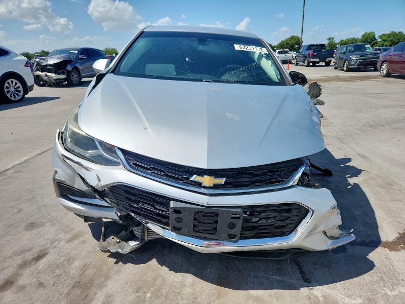  CHEVROLET CRUZE 2017 Srebrny