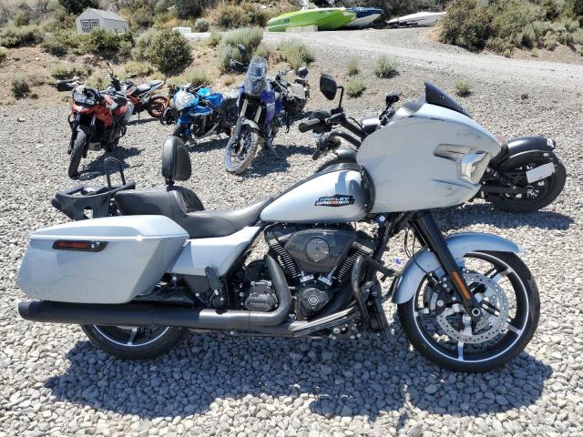  HARLEY-DAVIDSON FL 2024 Сріблястий