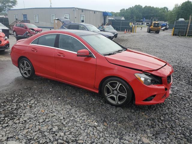  MERCEDES-BENZ CLA-CLASS 2014 Czerwony