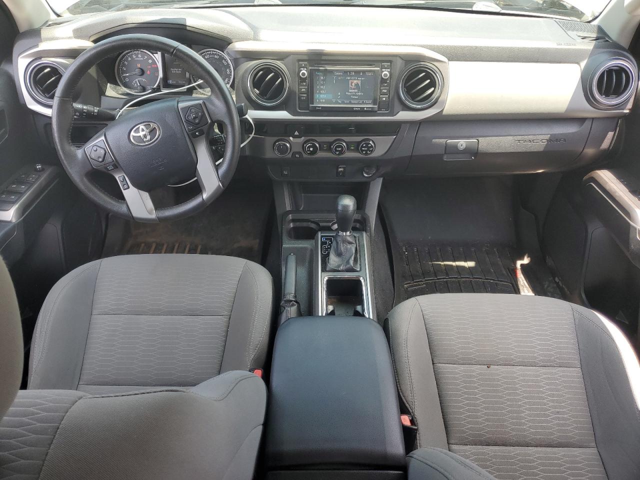 2017 Toyota Tacoma Double Cab VIN: 5TFCZ5AN8HX049024 Lot: 59845285