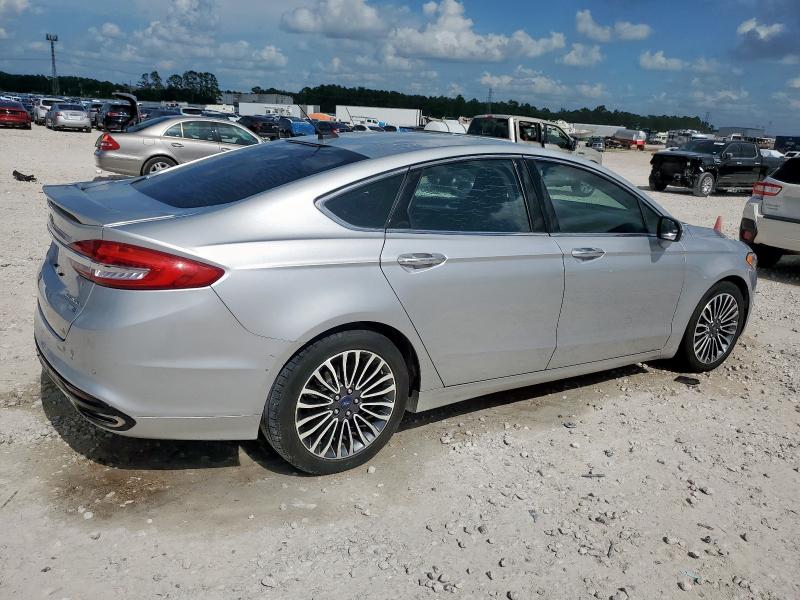  FORD FUSION 2018 Серебристый