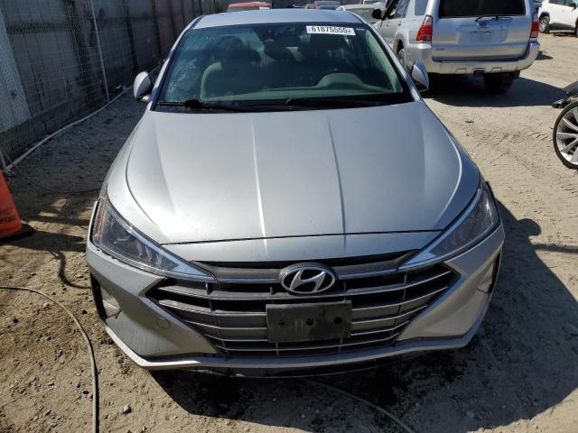  HYUNDAI ELANTRA 2020 Srebrny