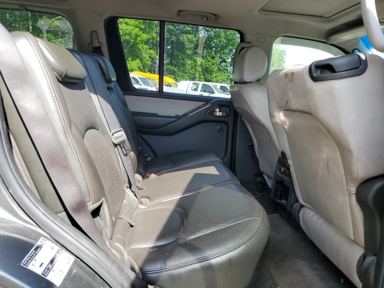 2005 Nissan Pathfinder Le VIN: 5N1AR18W25C717817 Lot: 59278375