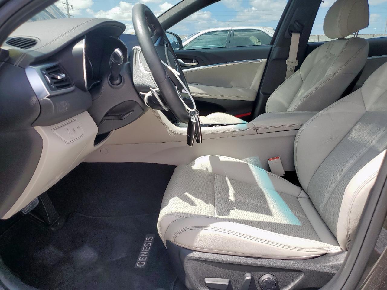 2023 Genesis G70 Base VIN: KMTG34TA3PU123314 Lot: 60225065