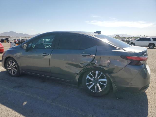  NISSAN VERSA 2021 Серый