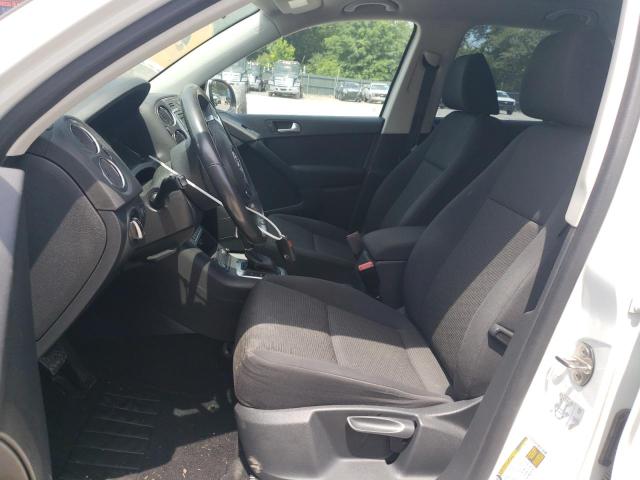 Parquets VOLKSWAGEN TIGUAN 2017 White