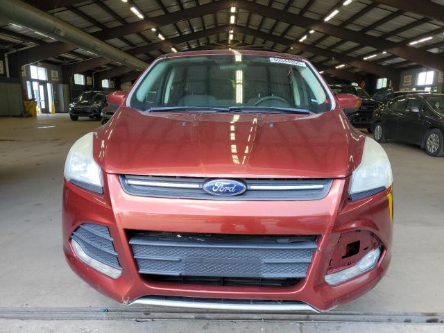 Parquets FORD ESCAPE 2014 Czerwony