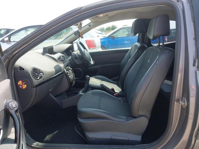 2011 RENAULT CLIO DYNAMIQUE TOMTOM 16V 