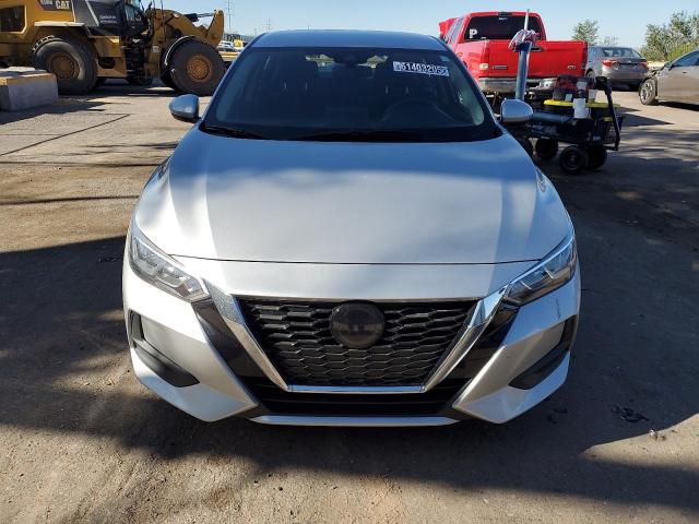  NISSAN SENTRA 2022 Srebrny