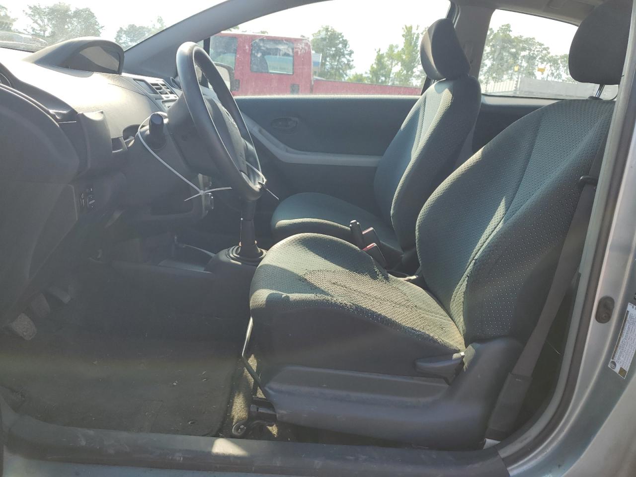 2008 Toyota Yaris VIN: JTDJT923285171399 Lot: 61585985
