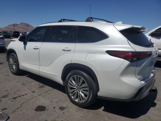  TOYOTA HIGHLANDER 2022 Biały