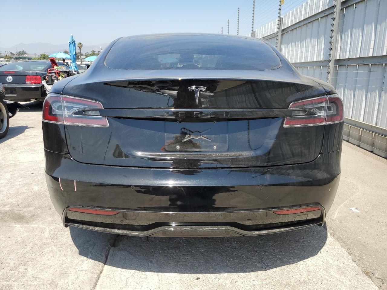 2022 Tesla Model S VIN: 5YJSA1E59NF465188 Lot: 62325475