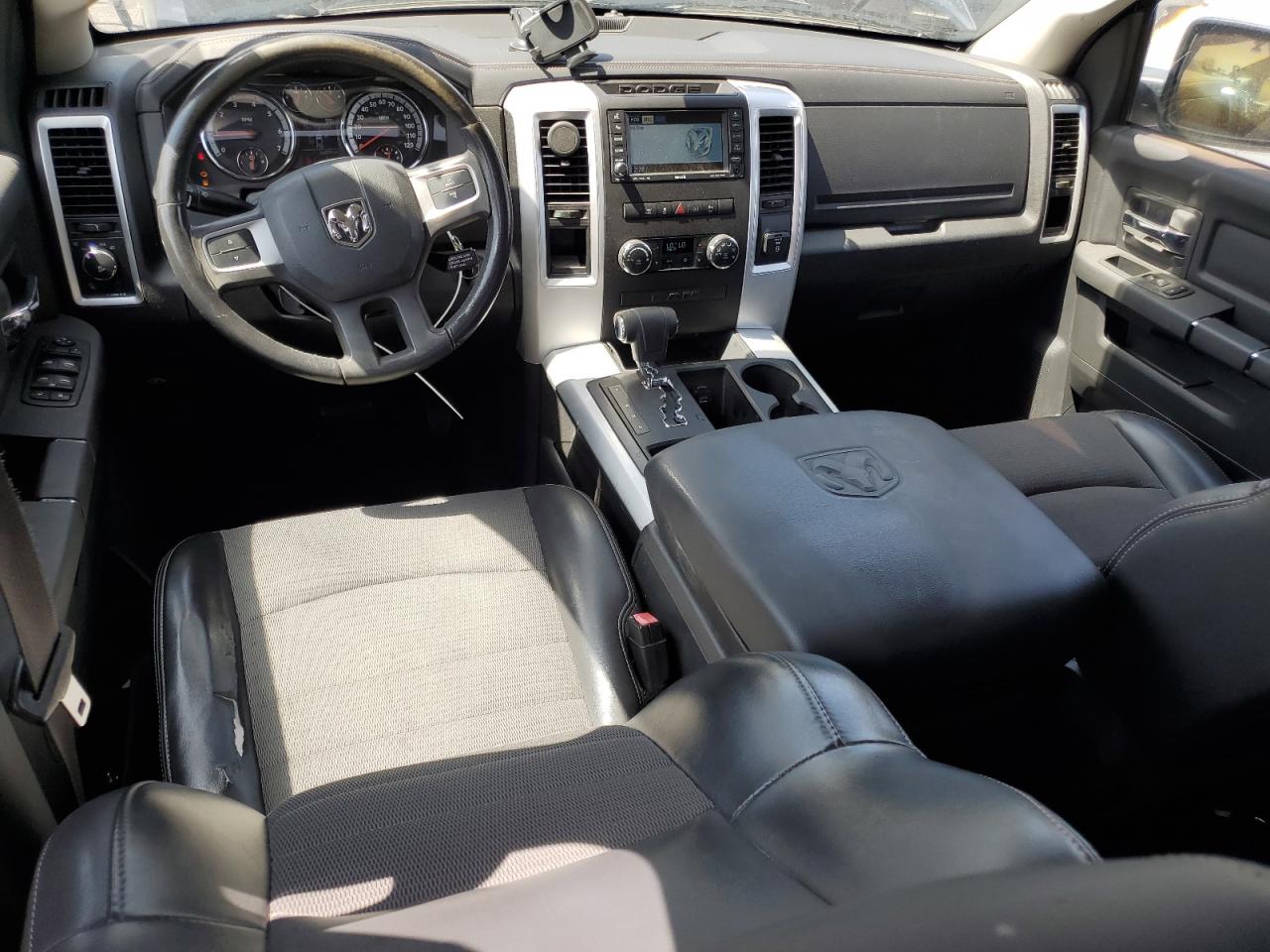 2010 Dodge Ram 1500 VIN: 1D7RB1CT3AS176470 Lot: 62214215