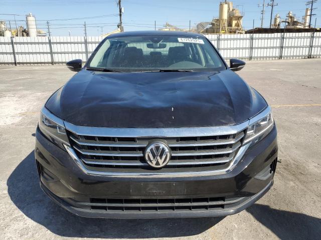  VOLKSWAGEN PASSAT 2022 Black