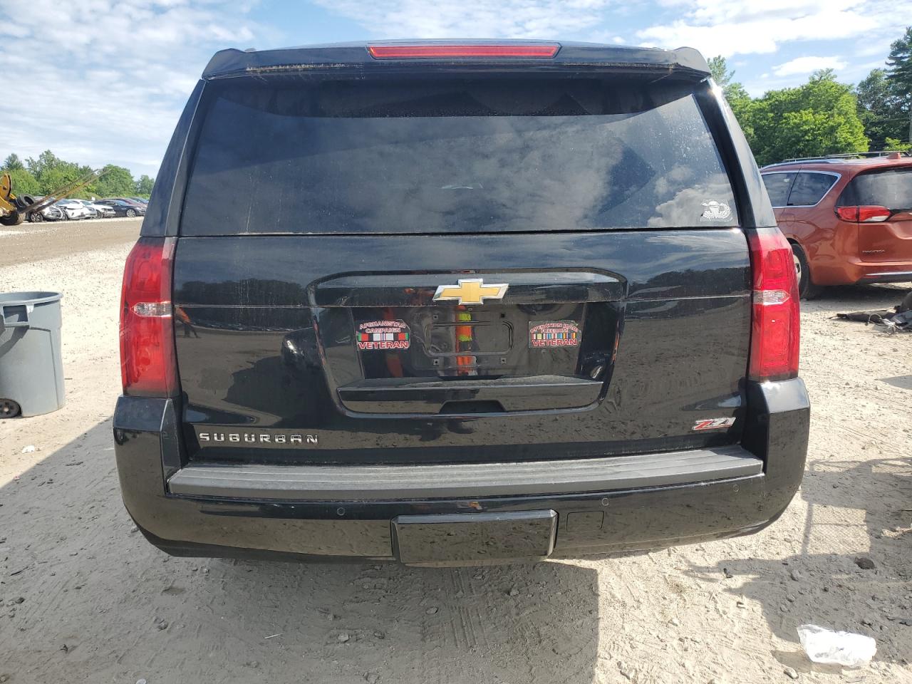 2019 Chevrolet Suburban K1500 Lt VIN: 1GNSKHKCXKR125781 Lot: 61845455