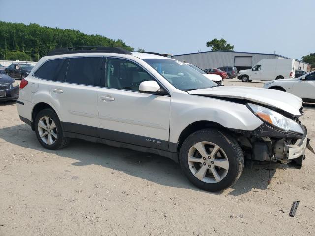  SUBARU OUTBACK 2013 White