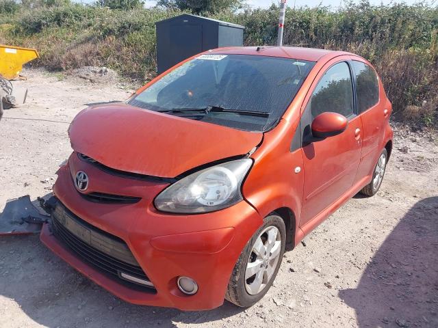 TOYOTA AYGO VVT-I 2012