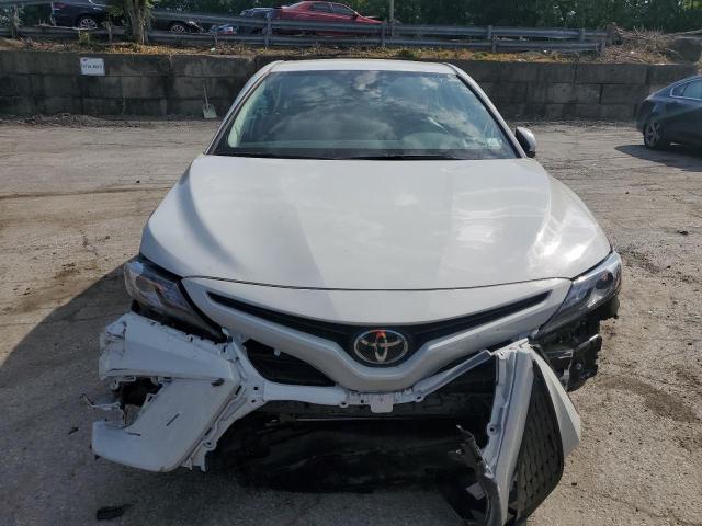  TOYOTA CAMRY 2023 Biały