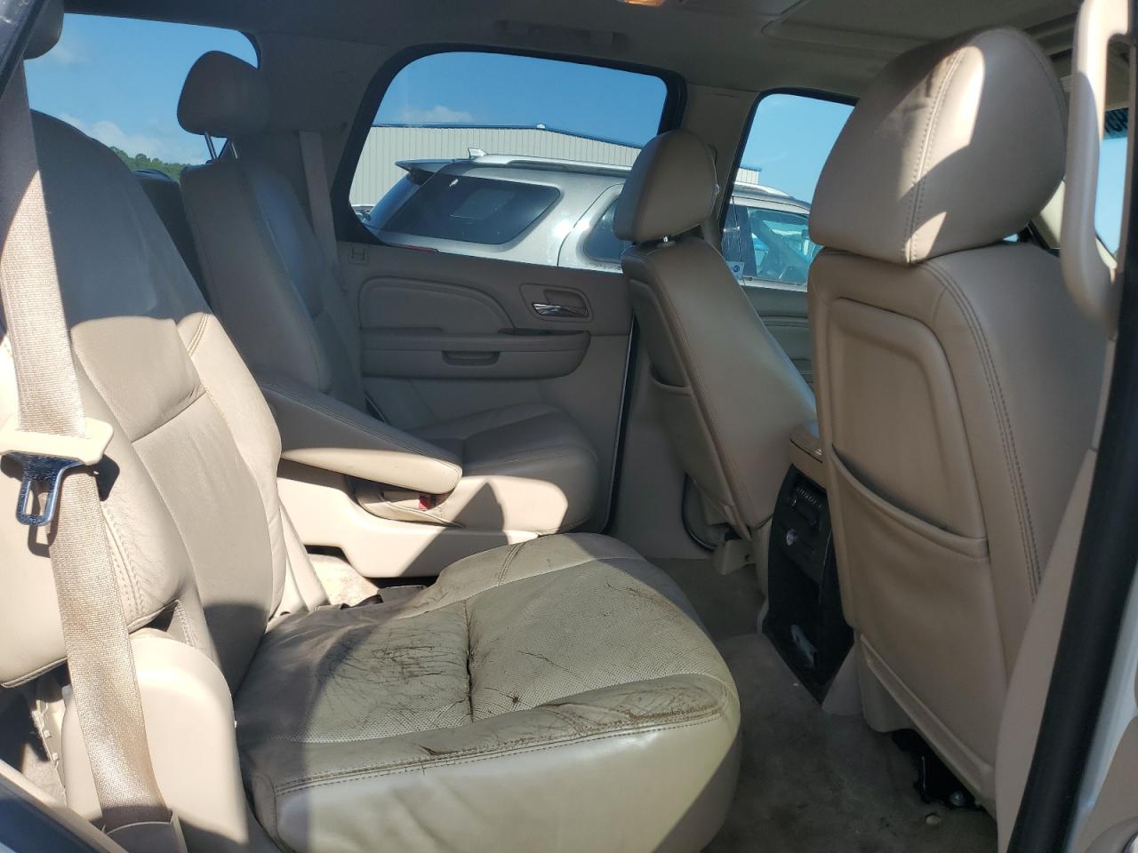 2009 Cadillac Escalade Luxury VIN: 1GYFC23299R224364 Lot: 59579755