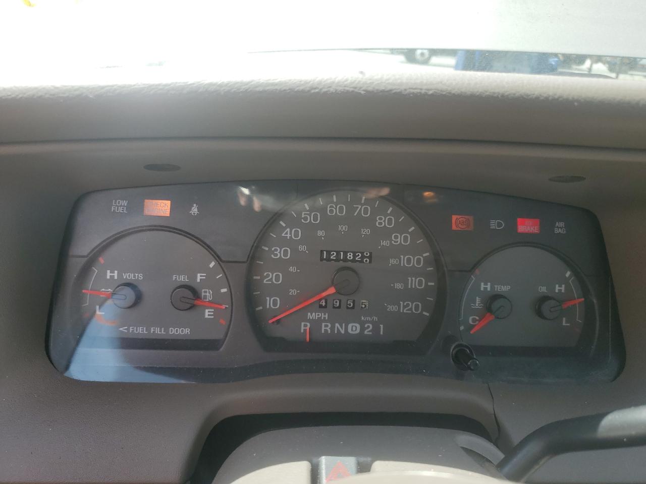 2003 Mercury Grand Marquis Gs VIN: 2MEFM74W13X692750 Lot: 61353895