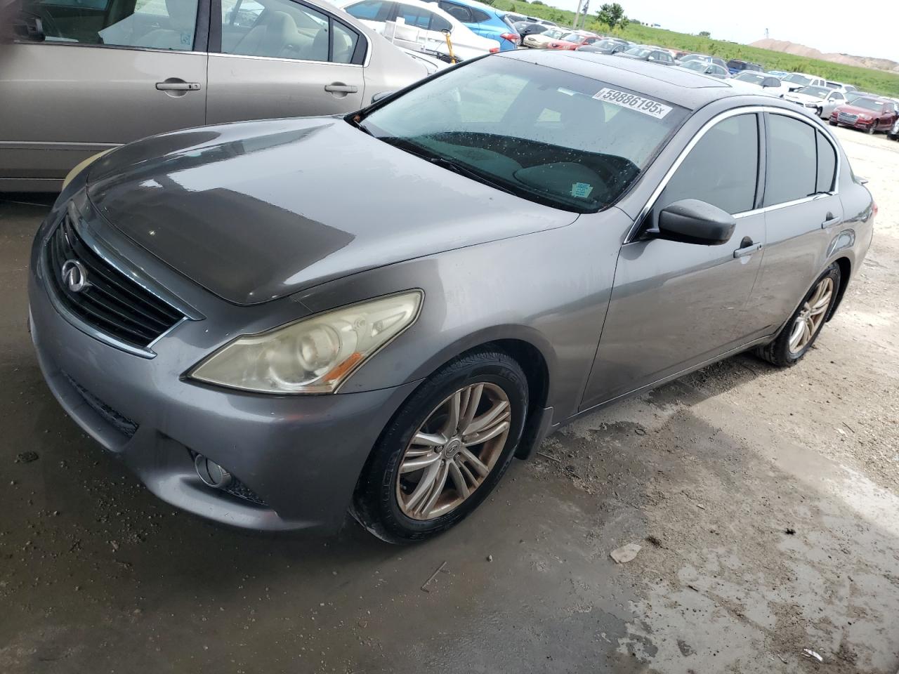 2013 Infiniti G37 Base for Sale in West Palm Beach, FL - Minor Dent/Scratches