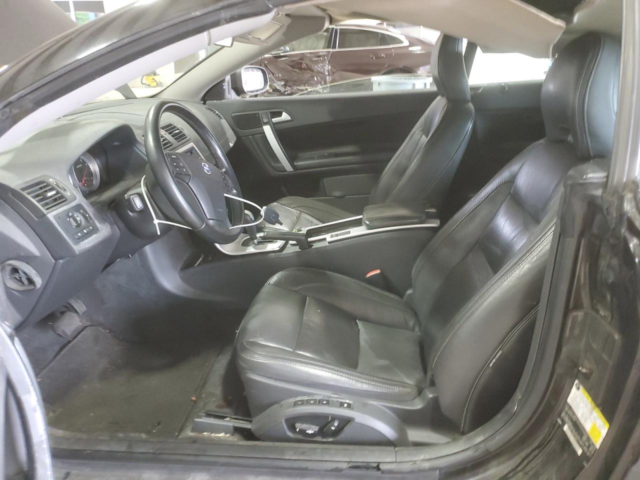 2011 Volvo C70 T5 VIN: YV1672MCXBJ112284 Lot: 58578445
