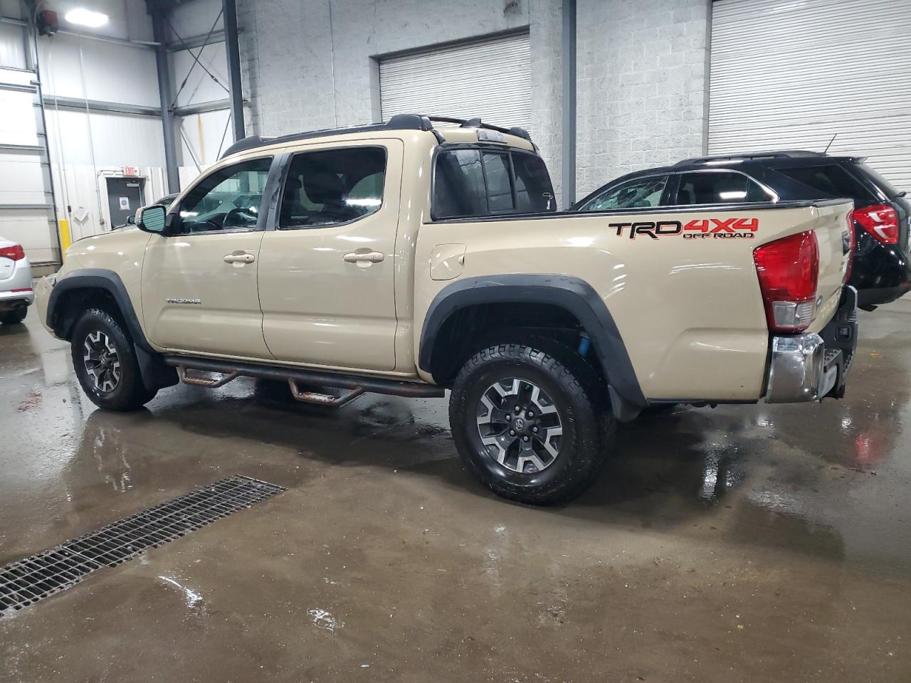 TOYOTA TACOMA 2016 VIN 3TMCZ5AN1GM033641 zdjęcie 2