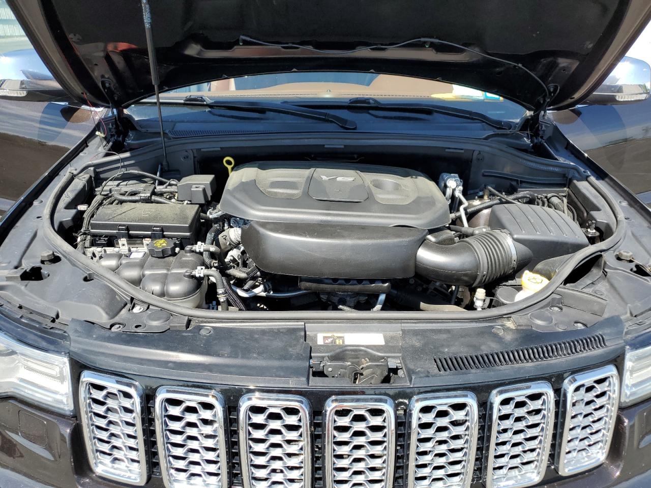 2017 Jeep Grand Cherokee Summit VIN: 1C4RJFJG8HC740540 Lot: 62989135