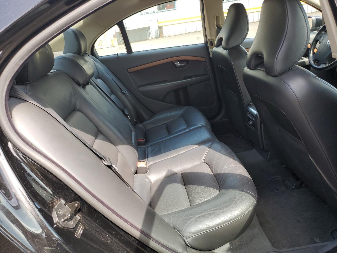 2008 Volvo S80 3.2 VIN: YV1AS982481077463 Lot: 60875405