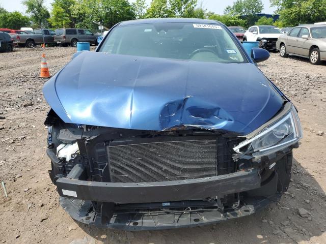  HYUNDAI ELANTRA 2019 Granatowy