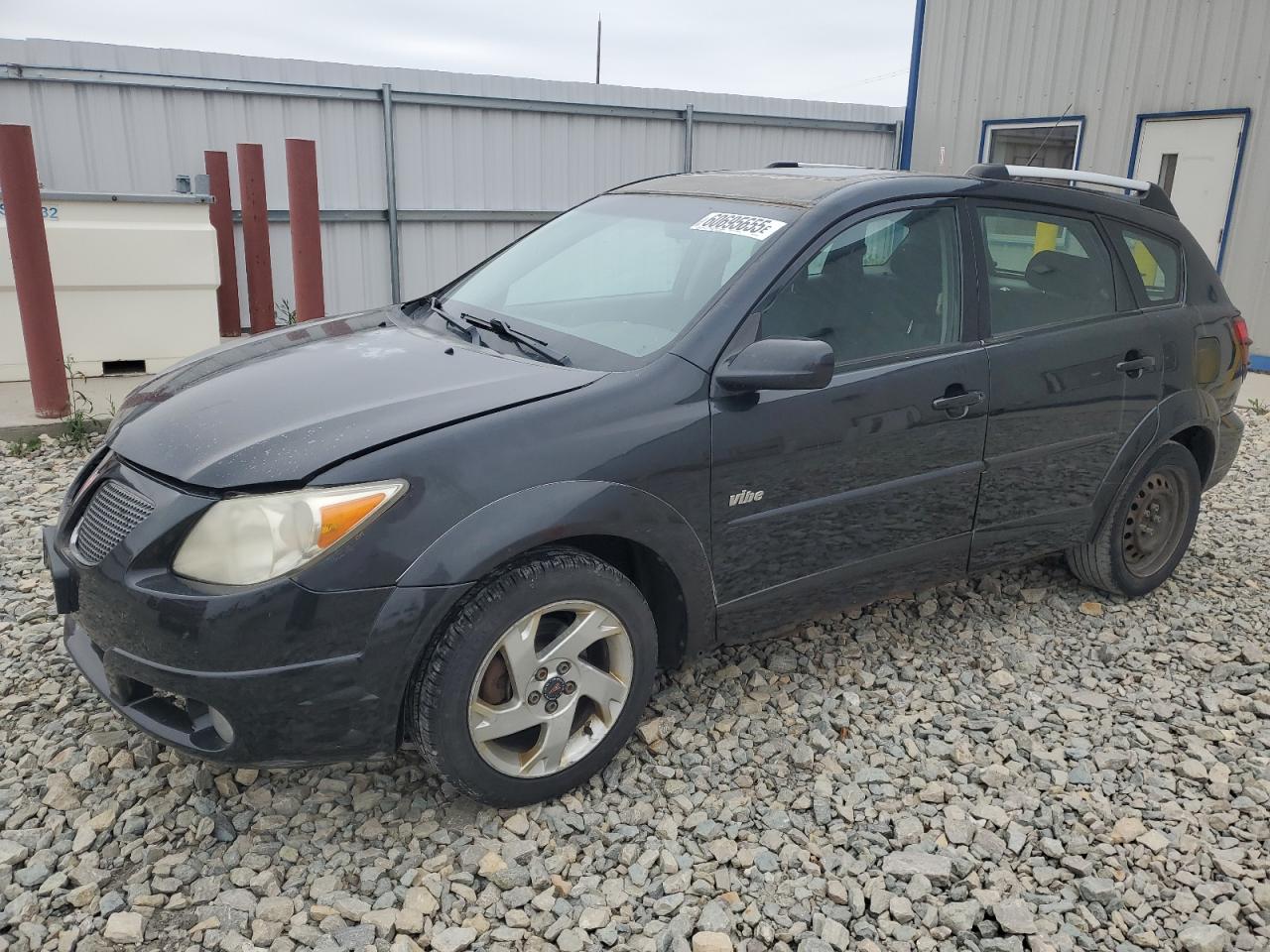 2005 Pontiac Vibe for Sale in Appleton, WI - Front End