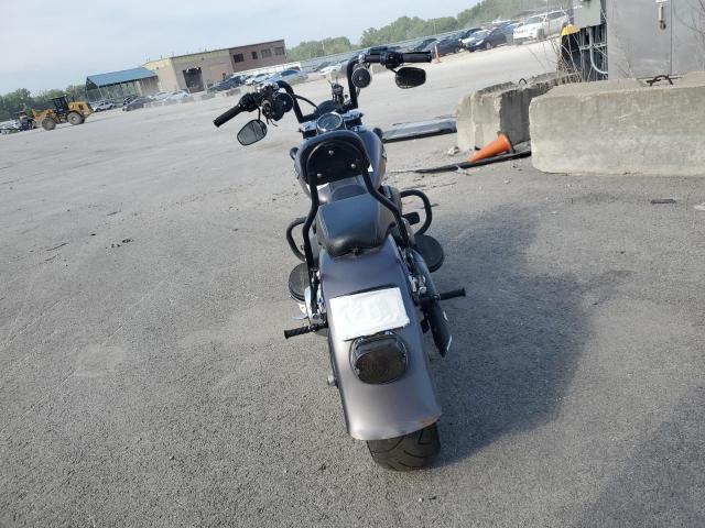 undisplay HARLEY-DAVIDSON FLSTFB FAT 2016 Сірий