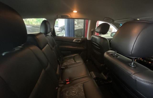 Parquets NISSAN PATHFINDER 2016 Gray