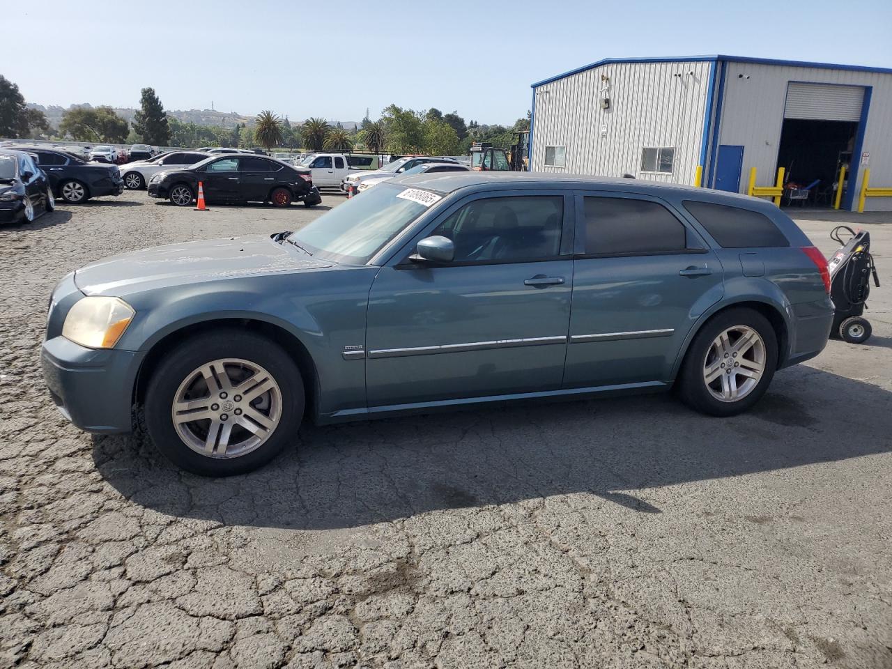 Vallejo, CA에서 판매 중인 2005 Dodge Magnum R/T - Minor Dent/Scratches