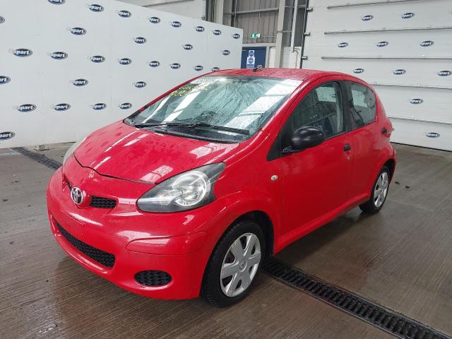 TOYOTA AYGO VVT-I 2011